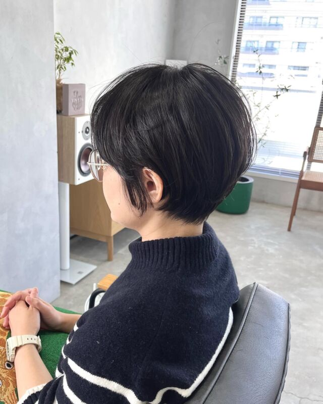 バッサリ切る方増えてます💇‍♀️
春に向けて、イメージチェンジ💪

#宮崎yinyan#宮崎市美容室#宮崎市ヘッドスパ#宮崎市髪質改善#宮崎市頭浸浴#宮崎四季通り#四季通り#橘通東 #宮崎市白髪ぼかし#宮崎市美容室yinyan#宮崎美容室スタッフ募集#宮崎市パーマ#宮崎市ショート